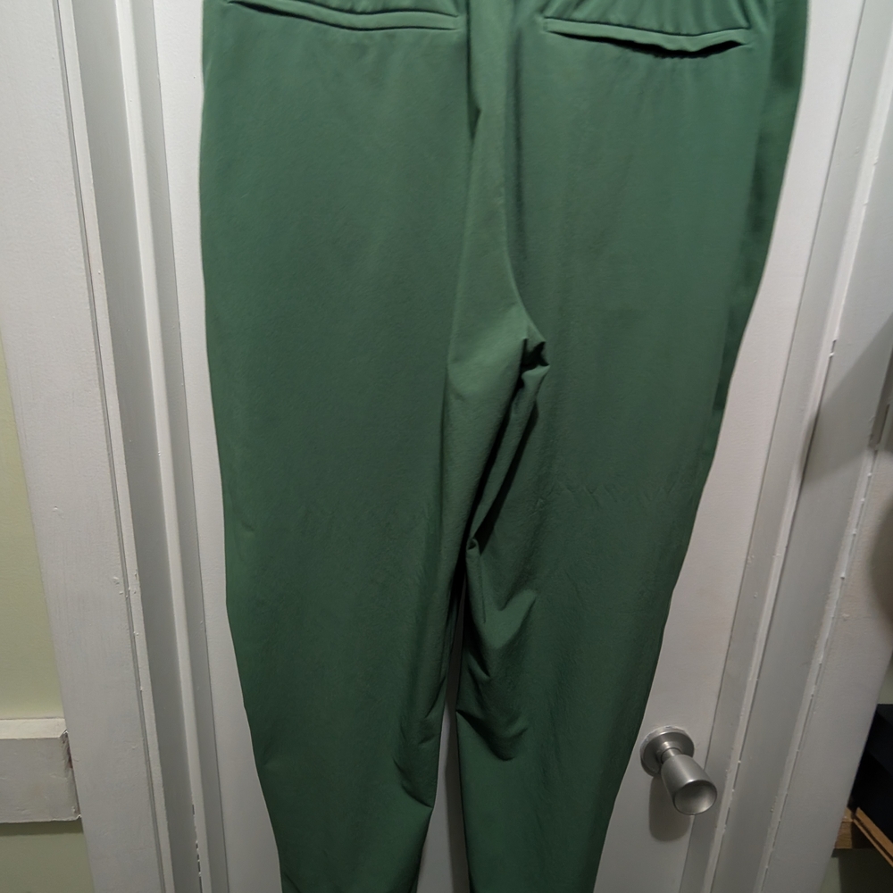 Athleta Green Ankle Cropped Pants Relaxed Fit - Picture 2 of 7